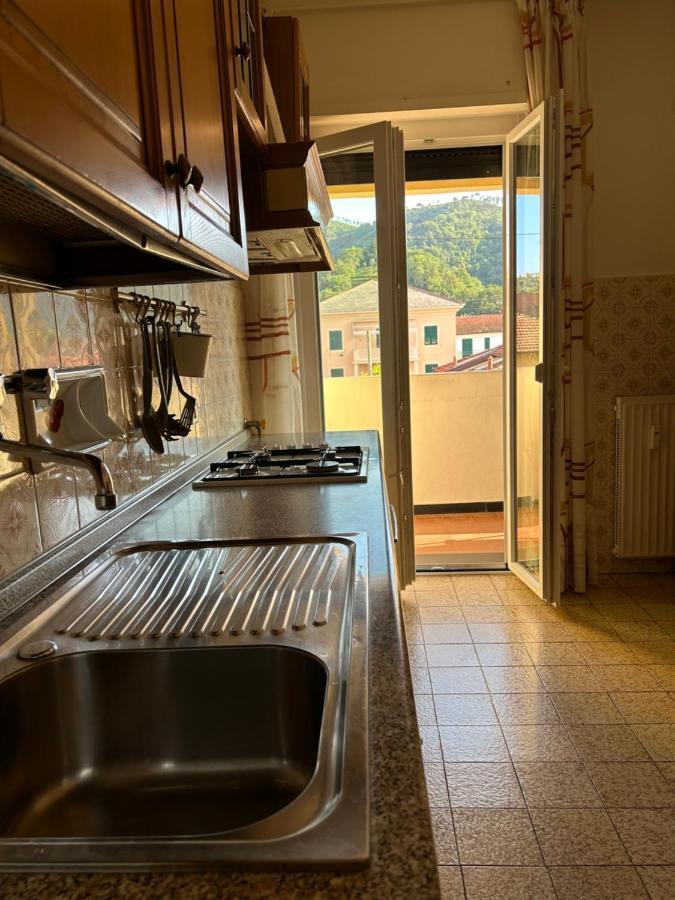 Ampio Trilocale Con Posto Auto Sestri Levante Exterior foto