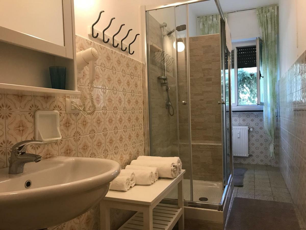 Ampio Trilocale Con Posto Auto Sestri Levante Exterior foto